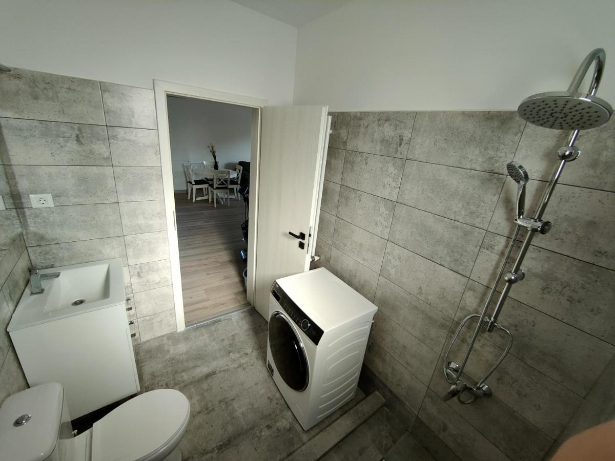 2 Rooms Apartment I Love Tea Бухарест Екстер'єр фото