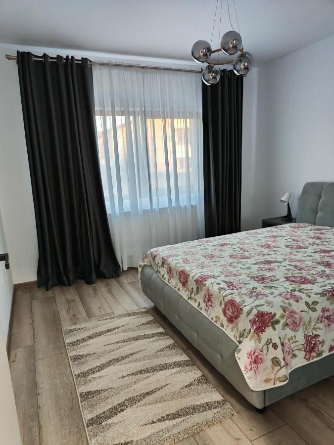 2 Rooms Apartment I Love Tea Бухарест Екстер'єр фото